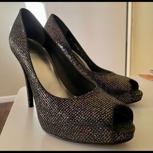 Gorgeous, Stuart Weitzman Pyrite Nocturn Evebaton Open Toe Platform Pumps